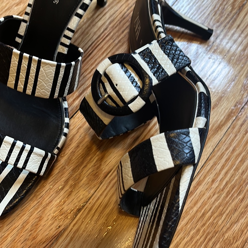 Zara black and white heels - Picture 2 of 3